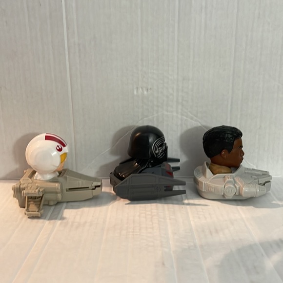 ♻️Mace Windu Luke Skywalker Kylo Ren Star Wars 2020 Toys unisex - Picture 10 of 14